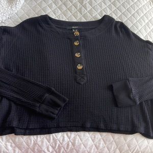 WAFFLE KNIT HENLEY